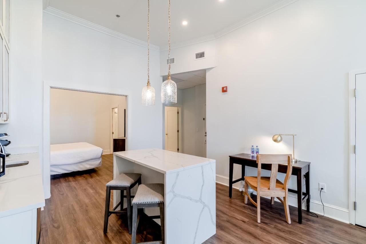 Chateau Renault Egg Harbor City Εξωτερικό φωτογραφία