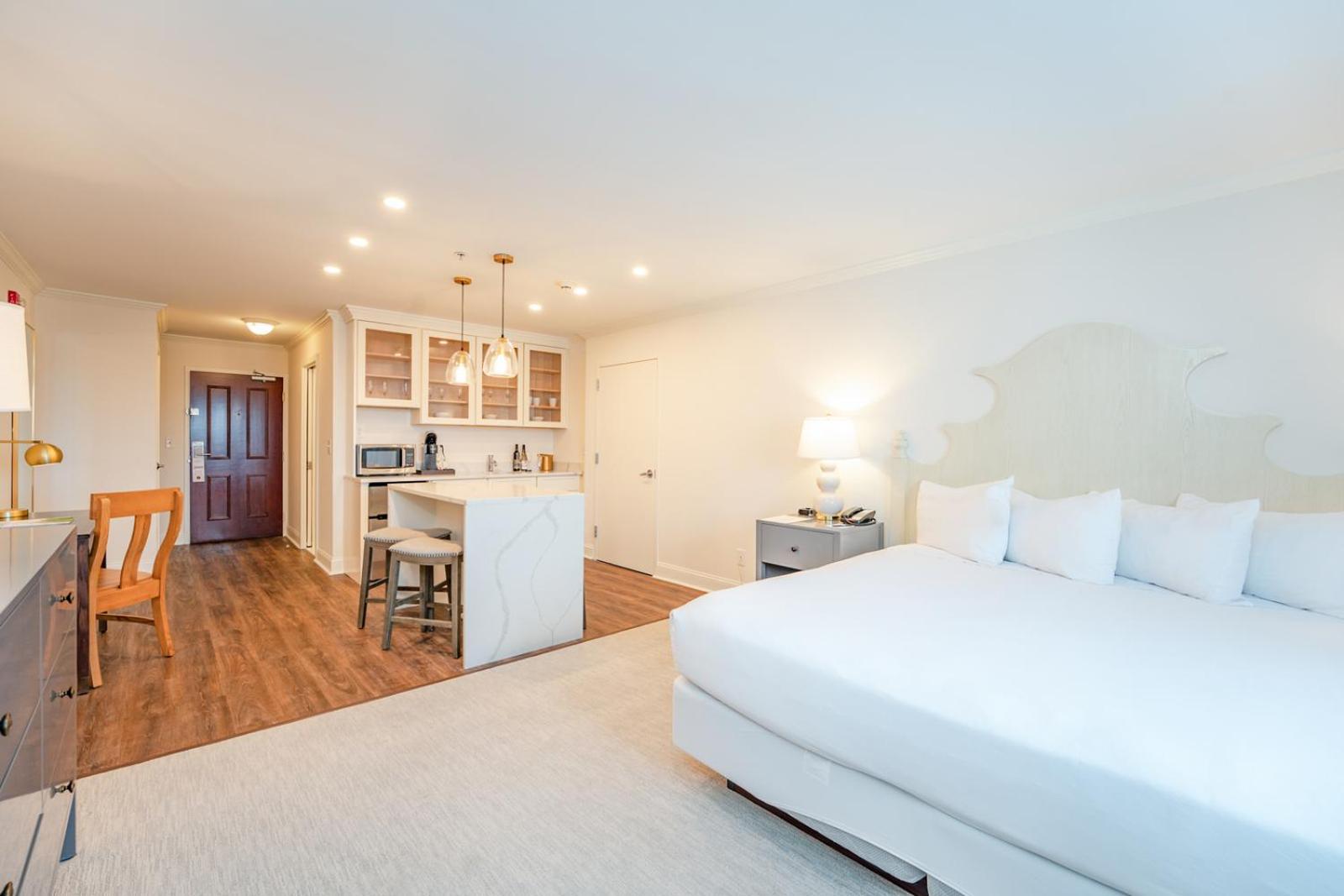 Chateau Renault Egg Harbor City Εξωτερικό φωτογραφία